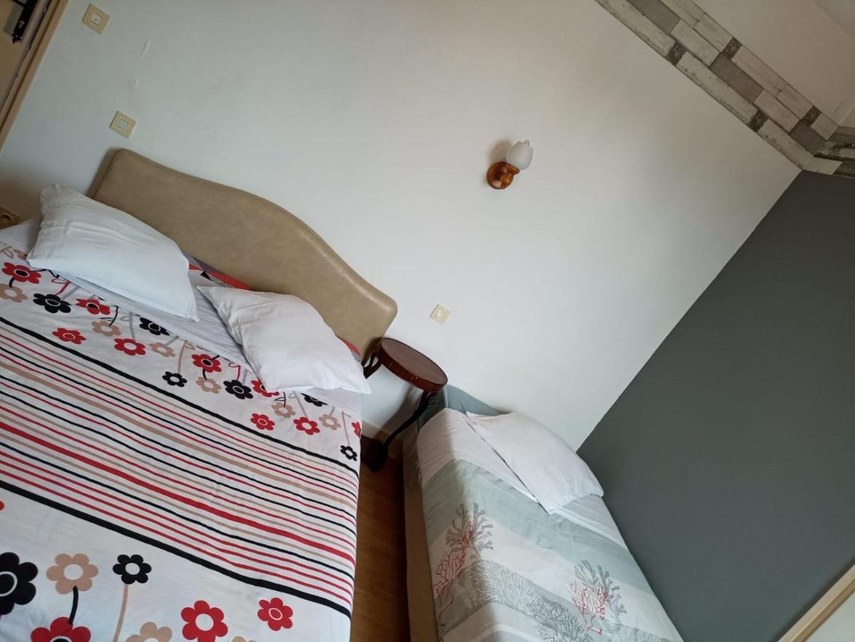 Le Fecamps Bolbec Exterior foto